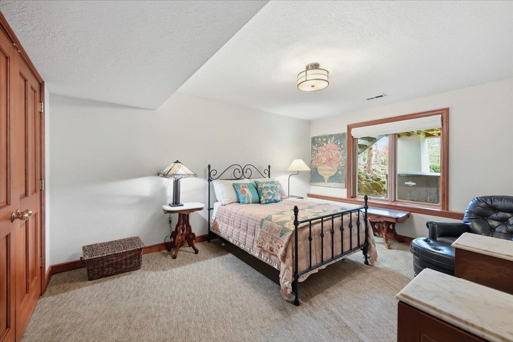 1813 E Estates Rd, Spokane, WA 99224 photo 30