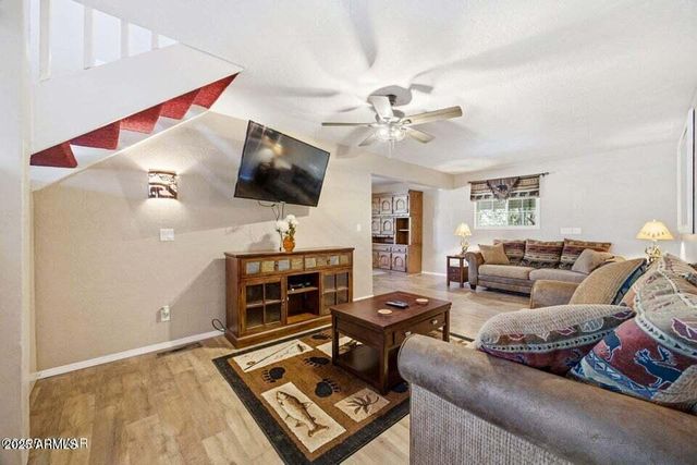 2880 PAINT PONY Lane, Overgaard, AZ 85933