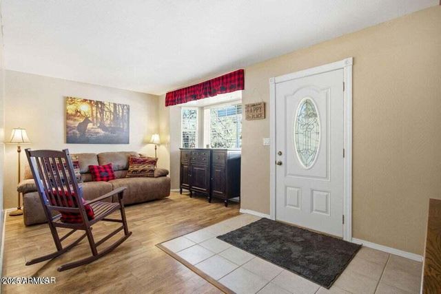 2880 PAINT PONY Lane, Overgaard, AZ 85933