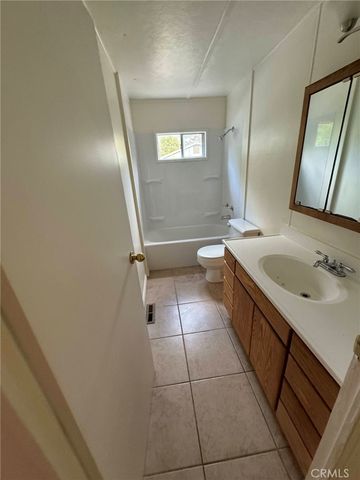 13935 Manakee, Clearlake, CA 95422