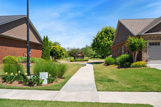 139 Hillhouse Lane, Ringgold, GA 30736