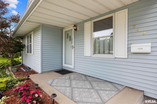 249 N ILLINOIS Avenue, Morton, IL 61550