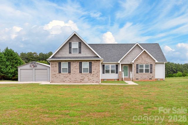 879 Doggett Road, Forest City, NC 28043