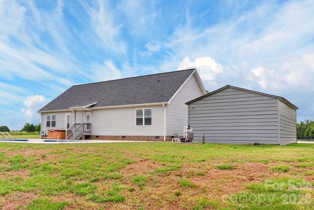 879 Doggett Road, Forest City, NC 28043