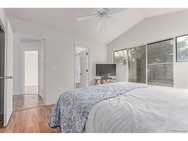 2675 S Deframe Cir, Lakewood, CO 80228