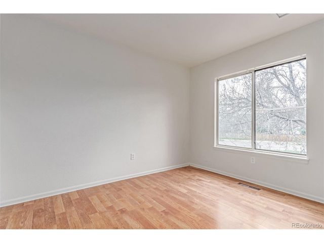 2675 S Deframe Cir, Lakewood, CO 80228