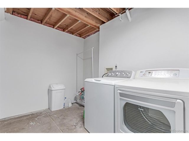 2675 S Deframe Cir, Lakewood, CO 80228