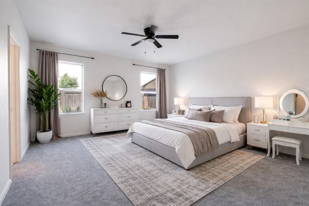 10263 N Recreation Avenue, Fresno, CA 93730