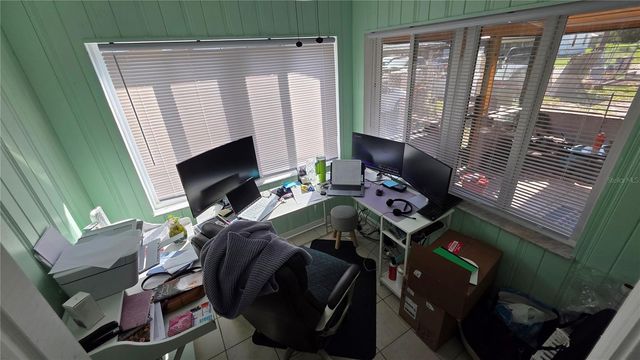 2500 BURNS STREET, Lakeland, FL 33801