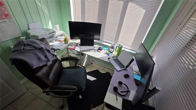 2500 BURNS STREET, Lakeland, FL 33801