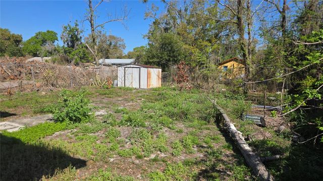 2500 BURNS STREET, Lakeland, FL 33801