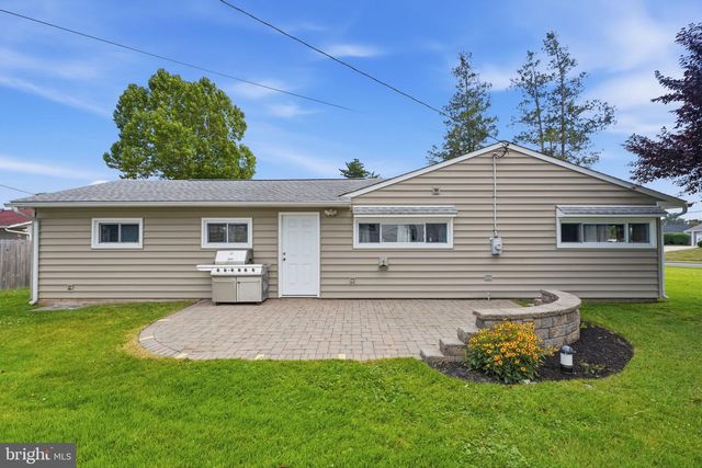 1 GUN RD, Levittown, PA 19057