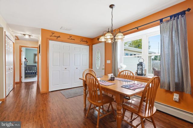 1 GUN RD, Levittown, PA 19057