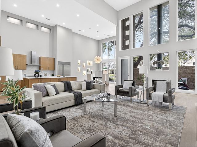 5815 Boca Raton Drive, Dallas, TX 75230