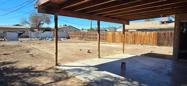 443 W Hamilton Avenue, El Centro, CA 92243