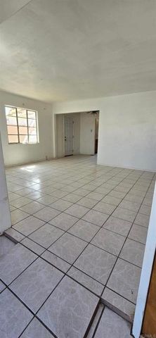 443 W Hamilton Avenue, El Centro, CA 92243