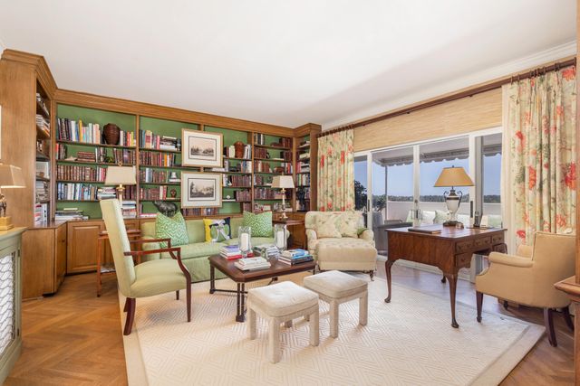 389 S Lake Drive Phb, Palm Beach, FL 33480
