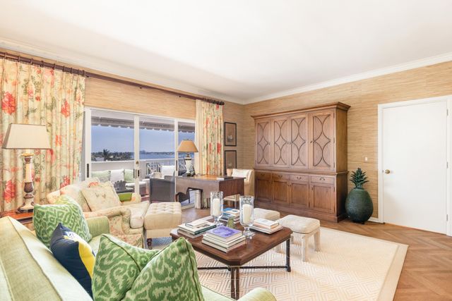 389 S Lake Drive Phb, Palm Beach, FL 33480