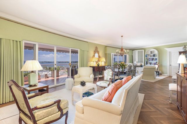 389 S Lake Drive Phb, Palm Beach, FL 33480