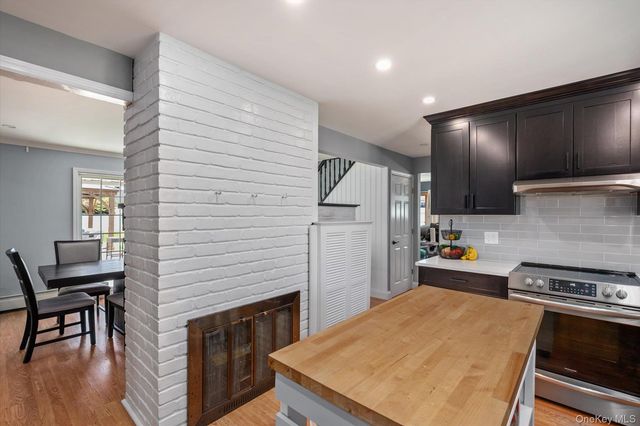41 Disc Lane, Wantagh, NY 11793