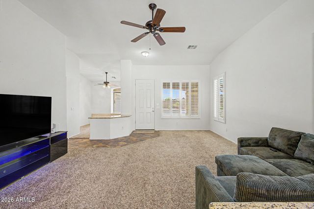 17512 W DESERT VIEW Lane, Goodyear, AZ 85338