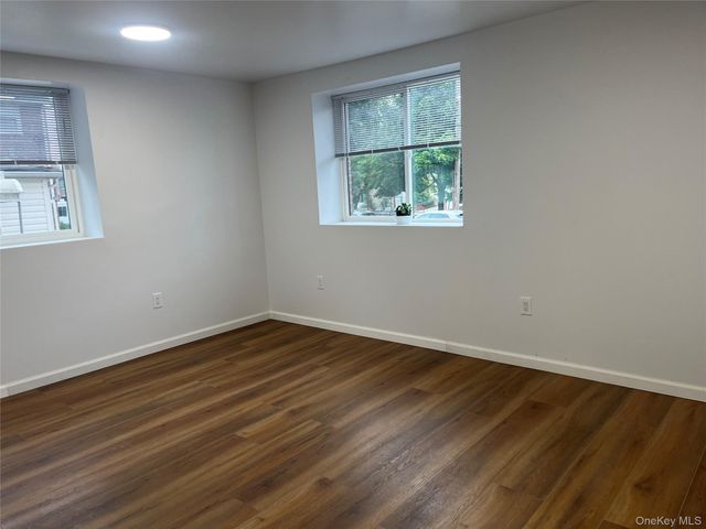 3920 214th Place 2A, Bayside, NY 11361