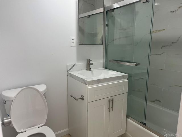 3920 214th Place 2A, Bayside, NY 11361