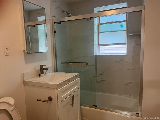 3920 214th Place 2A, Bayside, NY 11361