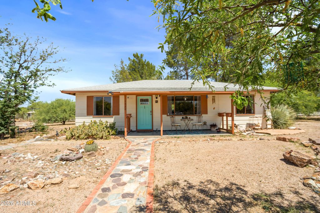 Image 1 of property listing at 1428 N CEMETERY Road, Benson, AZ 85602
