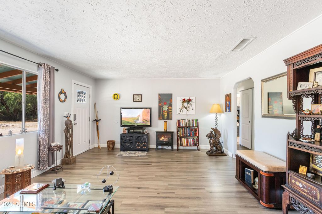 Image 12 of property listing at 1428 N CEMETERY Road, Benson, AZ 85602