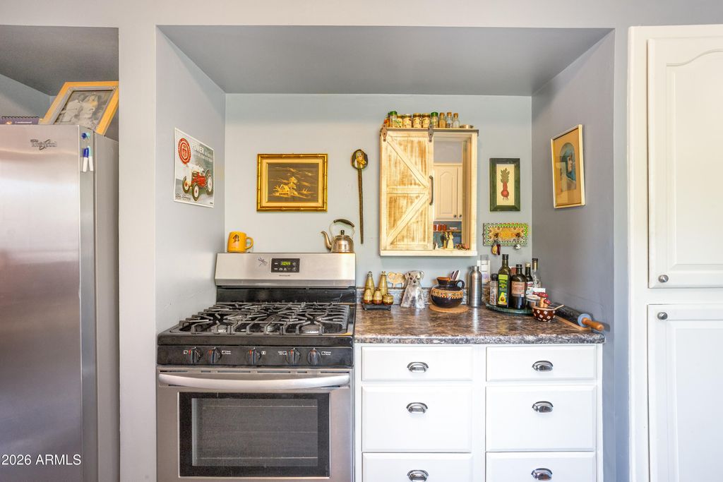 Image 20 of property listing at 1428 N CEMETERY Road, Benson, AZ 85602