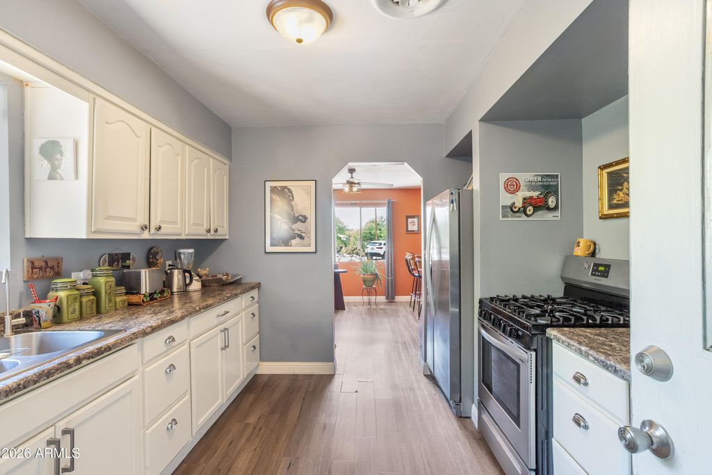 Image 4 of property listing at 1428 N CEMETERY Road, Benson, AZ 85602