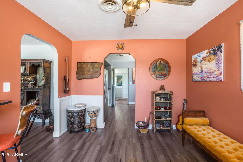 Image 6 of property listing at 1428 N CEMETERY Road, Benson, AZ 85602
