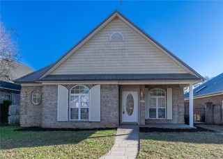 214 Hawthorne Circle, Fairhope, AL 36532