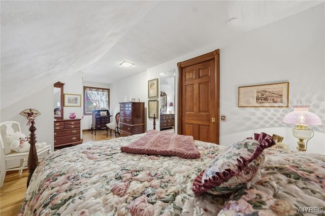 2420 Dodge Road, Amherst, NY 14051