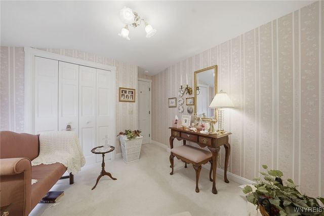 2420 Dodge Road, Amherst, NY 14051