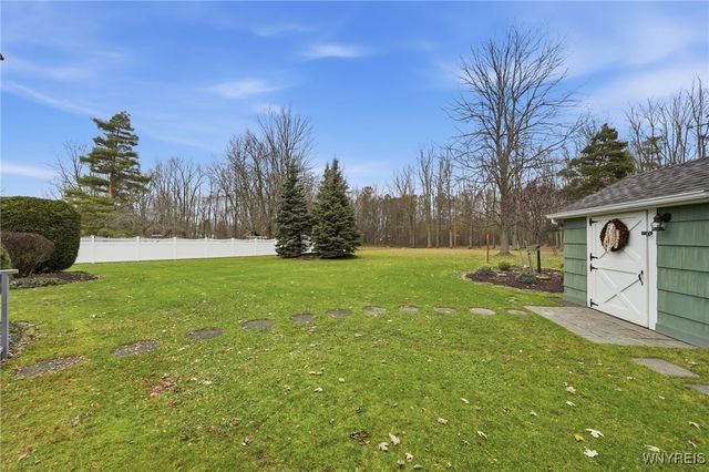 2420 Dodge Road, Amherst, NY 14051