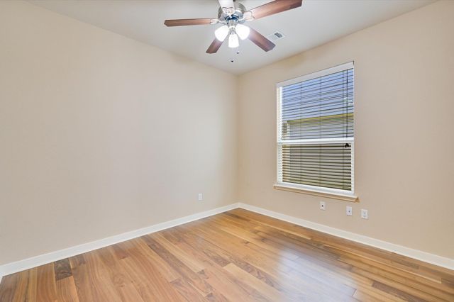 1517 Waxberry LN, Austin, TX 78748