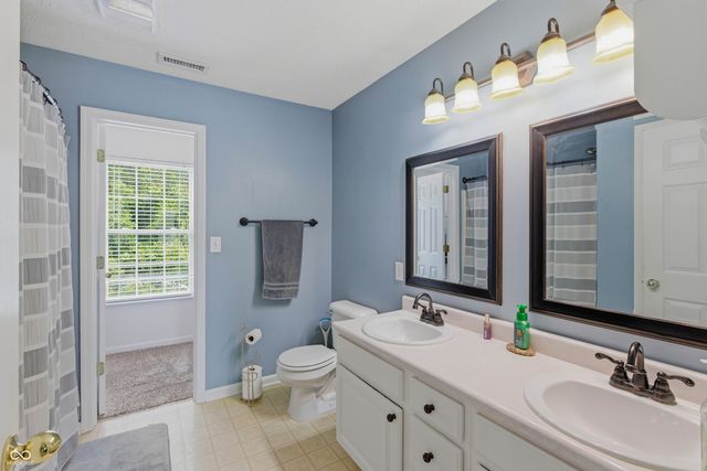 1912 Acorn Court, Avon, IN 46123