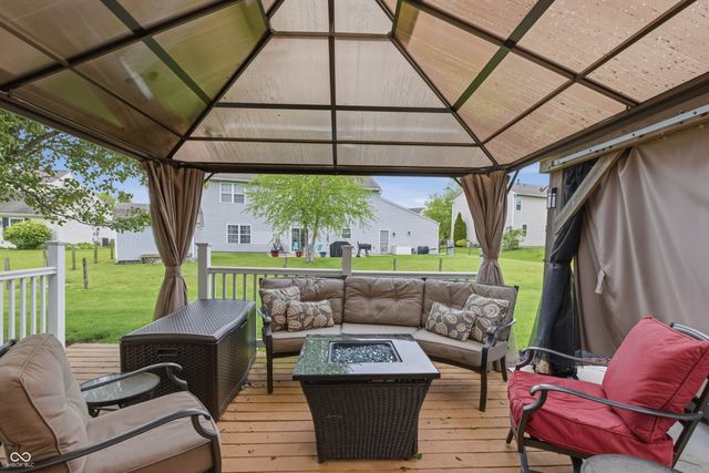 1912 Acorn Court, Avon, IN 46123
