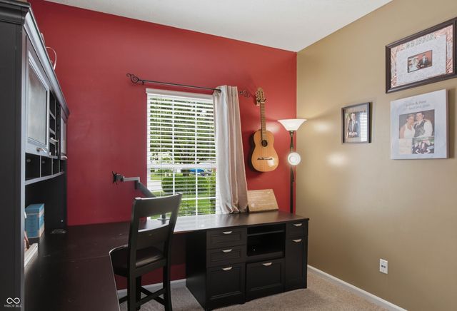 1912 Acorn Court, Avon, IN 46123