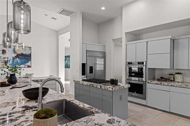 10968 Tranquil Waters Court, Las Vegas, NV 89135