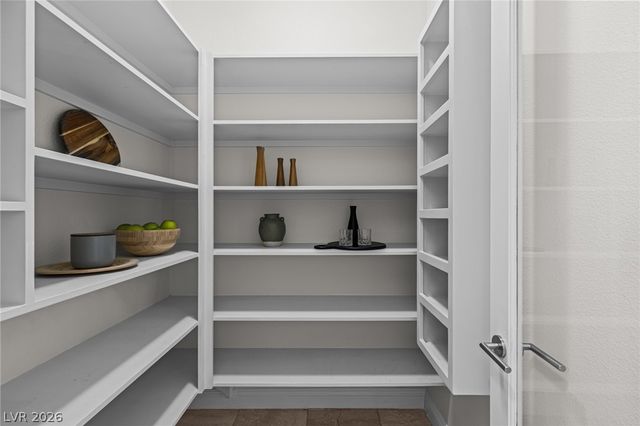 10968 Tranquil Waters Court, Las Vegas, NV 89135