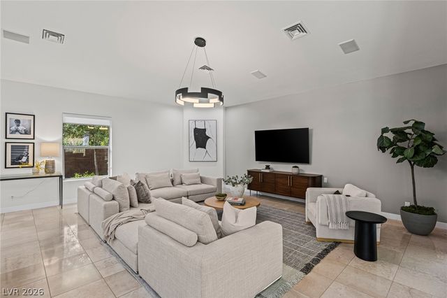 10968 Tranquil Waters Court, Las Vegas, NV 89135