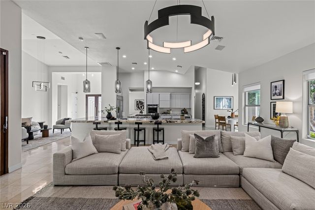 10968 Tranquil Waters Court, Las Vegas, NV 89135