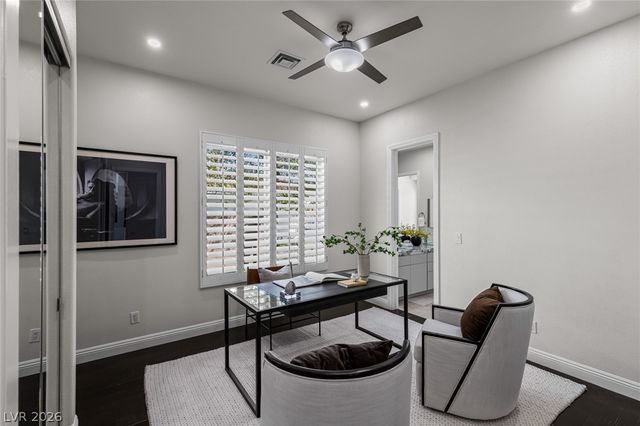 10968 Tranquil Waters Court, Las Vegas, NV 89135