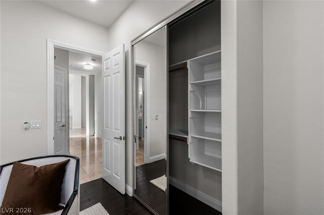 10968 Tranquil Waters Court, Las Vegas, NV 89135