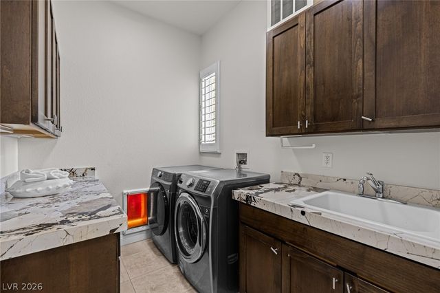 10968 Tranquil Waters Court, Las Vegas, NV 89135