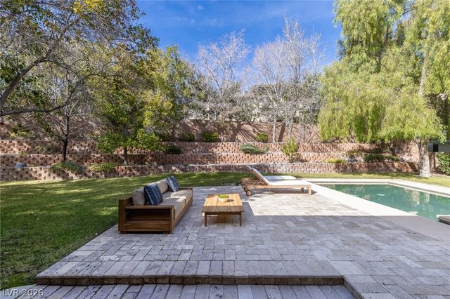 10968 Tranquil Waters Court, Las Vegas, NV 89135