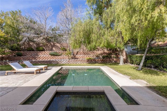 10968 Tranquil Waters Court, Las Vegas, NV 89135